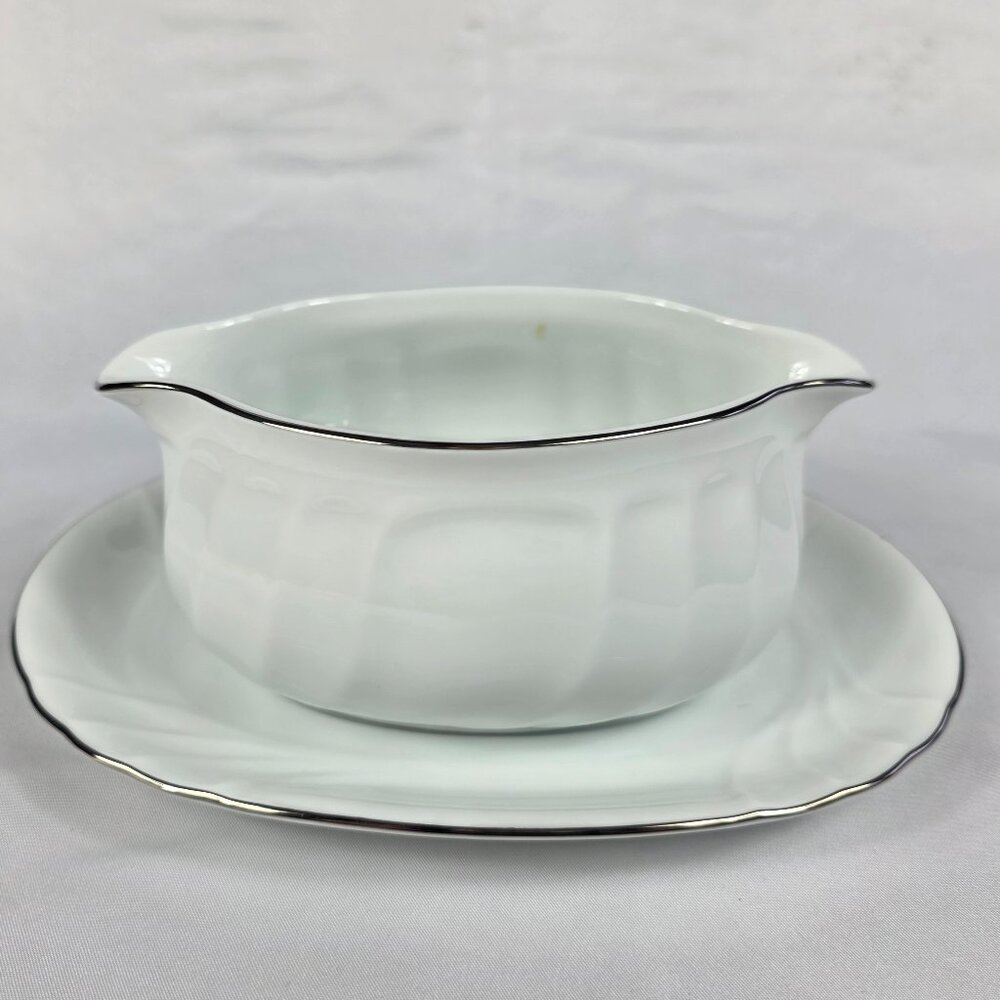 Mikasa Wedding Band Platinum Gravy Boat & Underplate Swirled Platinum Trim